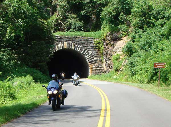 tunnels-2
